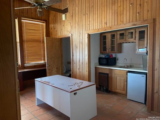 Interior, Kitchen, Wooden Walls
