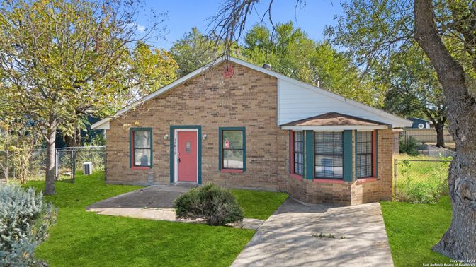 Exterior, Facade, Brick Facade, Brick Traditional