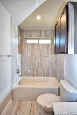 Bathroom, Interior, Recessed Lighting, Wood Texture Flooring