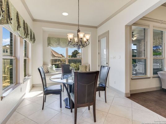 Chandelier, Dining room, Interior, Recessed Lighting, Wood Texture Flooring