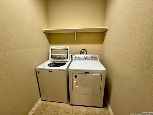 Interior, Washer