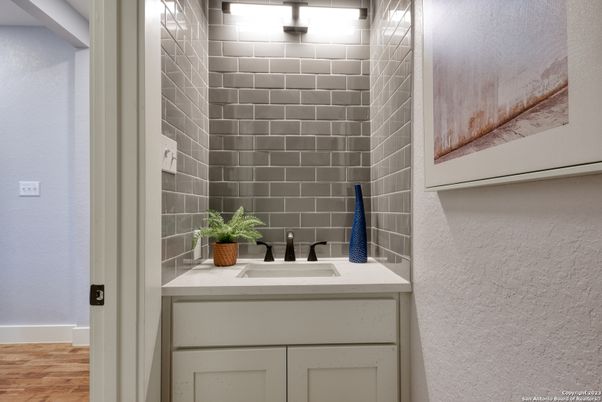 Bathroom, Interior, Wood Texture Flooring