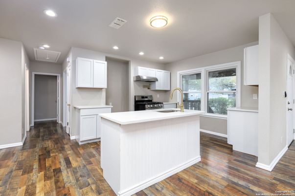 Interior, Kitchen, Recessed Lighting, Wood Texture Flooring