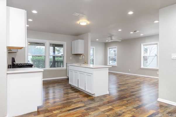 Interior, Kitchen, Recessed Lighting, Wood Texture Flooring
