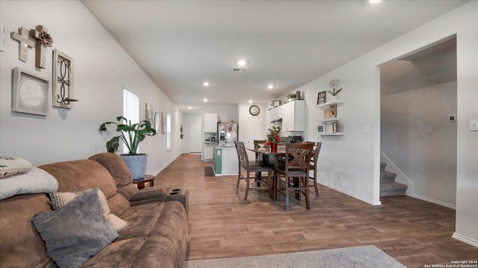 Dining room, Interior, Living room, Recessed Lighting, Wood Texture Flooring