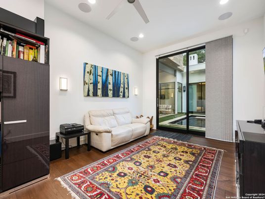 Interior, Recessed Lighting, Wood Texture Flooring