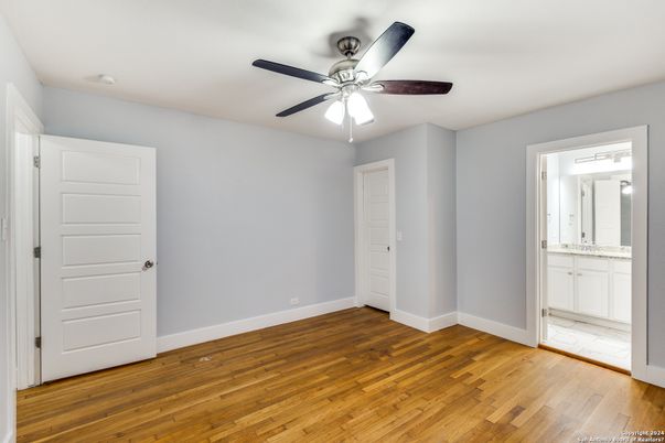 Bathroom, Empty room, Interior, Wood Texture Flooring