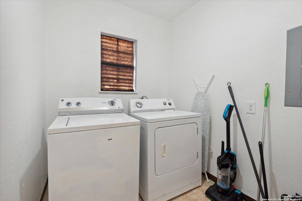 Interior, Washer