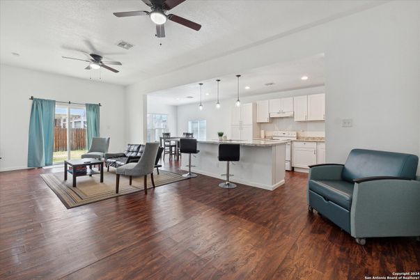 Interior, Kitchen, Living room, Pendant Lights, Recessed Lighting, Wood Texture Flooring