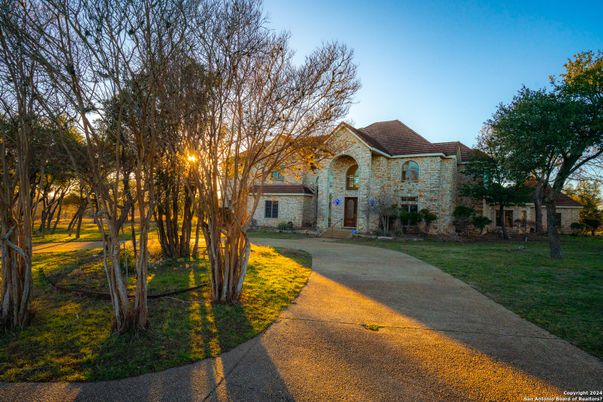 Backyard, Exterior, Facade, French Provincial