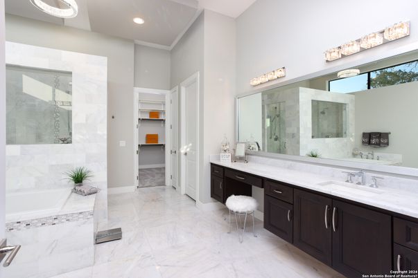 Bathroom, Dual Sink Vanities, Interior, Marble, Recessed Lighting