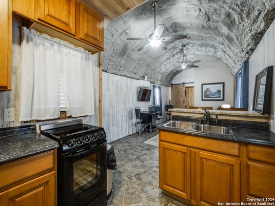 Dining room, Interior, Kitchen, Wooden Ceilings