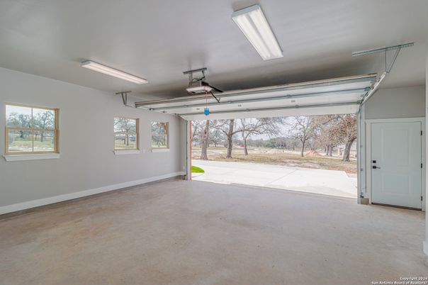 Garage, Interior