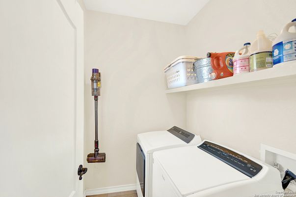 Interior, Washer