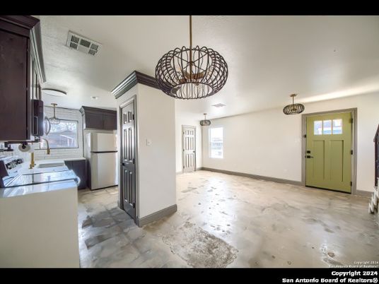 Interior, Kitchen, Pendant Lights