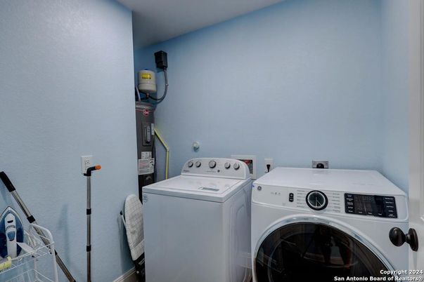 Interior, Washer