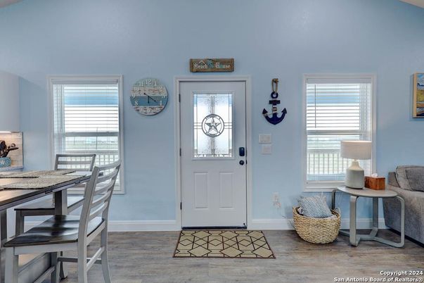 Dining room, Interior, Wood Texture Flooring