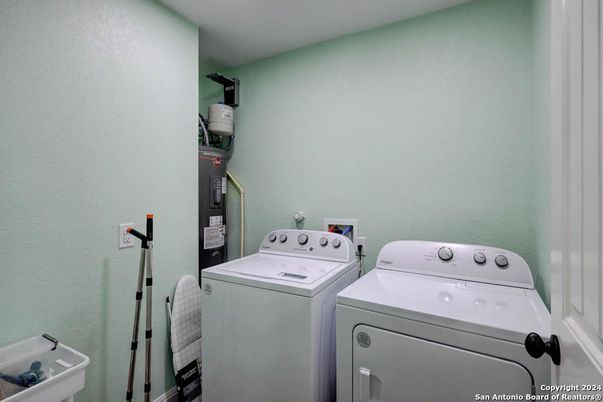Interior, Utility Closets, Washer