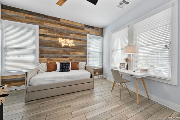 Bedroom, Home Office, Interior, Wood Texture Flooring, Wooden Walls