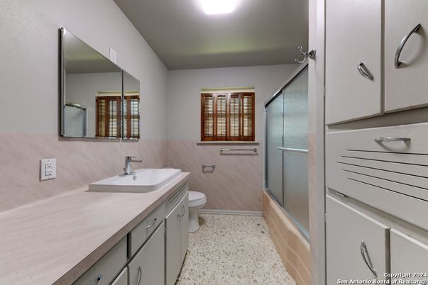 Bathroom, Dual Sink Vanities, Glass Shower, Interior