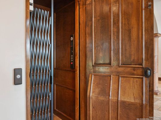 Elevator, Interior, Wooden Walls