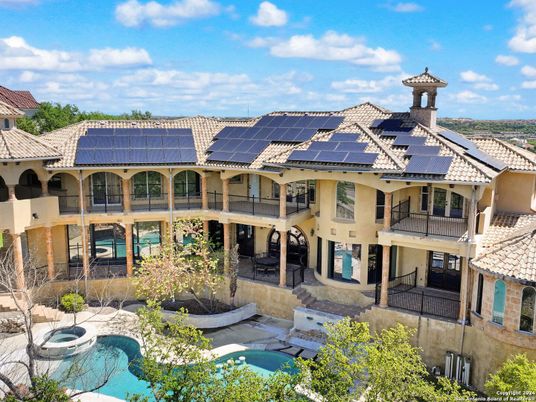 Exterior, Pool, Solar Panels