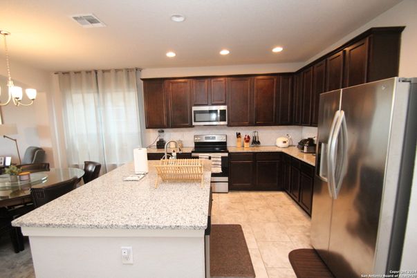 Dining room, Interior, Kitchen, Pendant Lights, Recessed Lighting, Stainless Steel Appliances