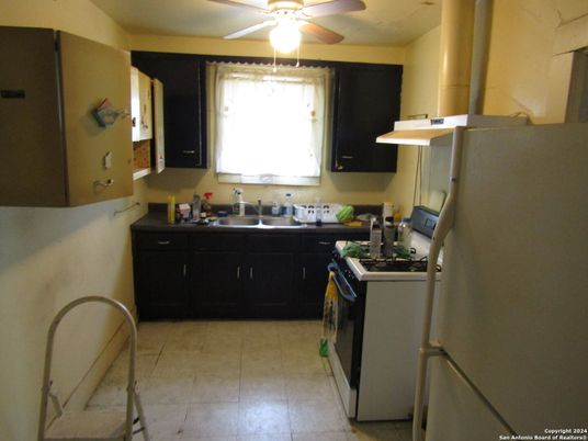 Interior, Kitchen
