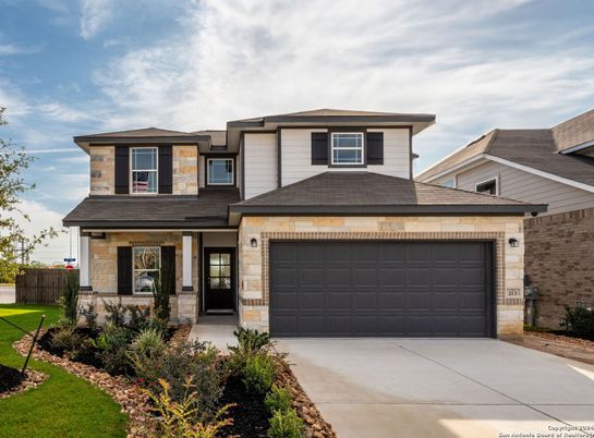 Attached, Exterior, Facade, American Craftsman