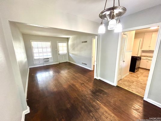 Empty room, Interior, Pendant Lights, Wood Texture Flooring