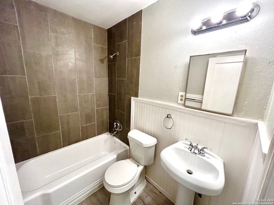 DE Listing image placeholder