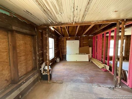 Empty room, Interior, Wooden Beams, Wooden Ceilings, Wood Texture Flooring