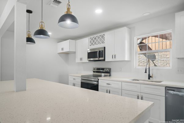 Interior, Kitchen, Pendant Lights, Recessed Lighting, Stainless Steel Appliances