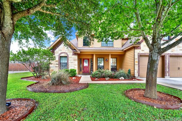 Attached, Backyard, Exterior, Facade, French Provincial