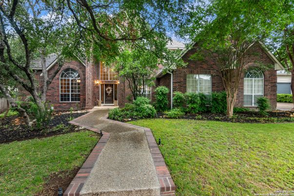 Exterior, Facade, Brick Facade, Brick Traditional