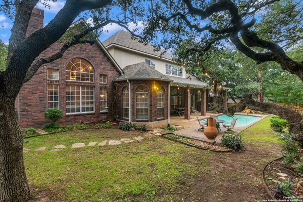 Backyard, Exterior, Pool