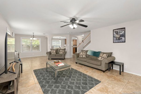 Interior, Living room, Pendant Lights