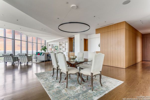 Dining room, Interior, Living room, Pendant Lights, Recessed Lighting, Wood Texture Flooring