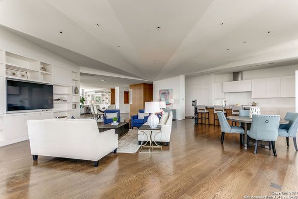 Dining room, Interior, Kitchen, Living room, Recessed Lighting, Wood Texture Flooring