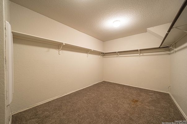 Interior, Walk-in Closets