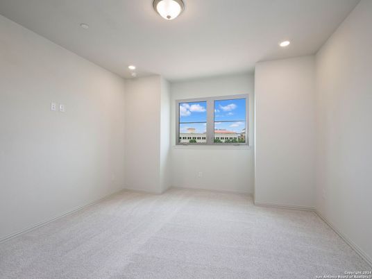 Empty room, Interior, Recessed Lighting