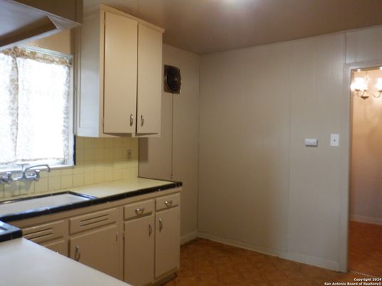 Interior, Kitchen, Tile Countertops
