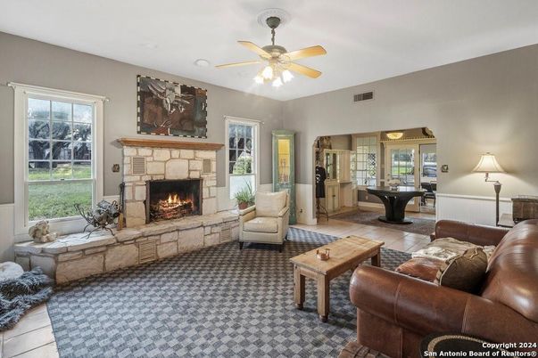 Fireplace, Interior, Living room