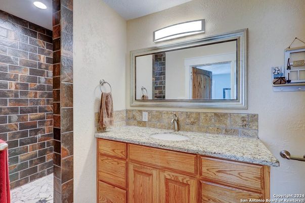 Bathroom, Interior, Recessed Lighting, Stone Walls