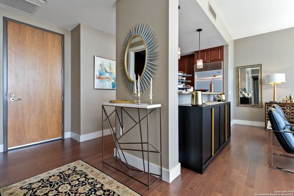 Interior, Pendant Lights, Wood Texture Flooring