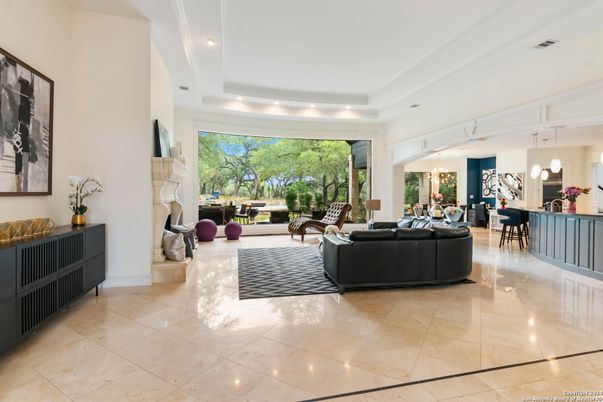 Fireplace, Interior, Living room, Pendant Lights, Recessed Lighting