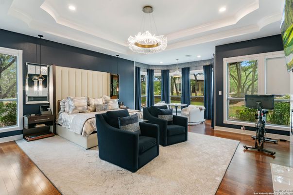 Bedroom, Chandelier, Interior, Pendant Lights, Recessed Lighting, Wood Texture Flooring