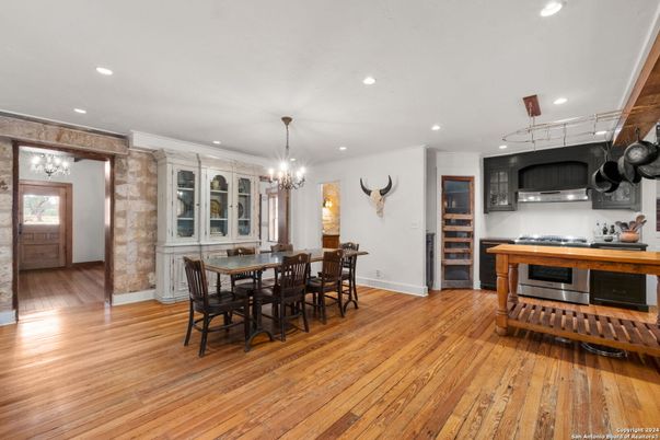 Chandelier, Dining room, Interior, Kitchen, Recessed Lighting, Wood Texture Flooring