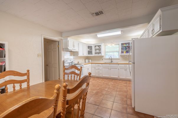 Dining room, Interior, Kitchen