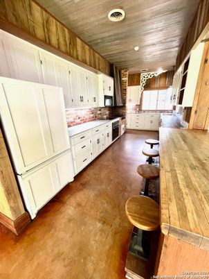 Interior, Kitchen, Recessed Lighting, Wooden Ceilings, Wood Texture Flooring